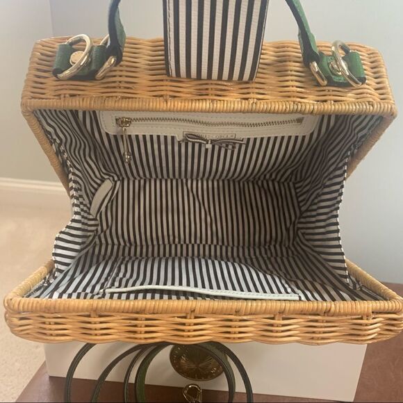 Henri Bendel Montauk Wicker Lunch Box - Picture 7 of 12